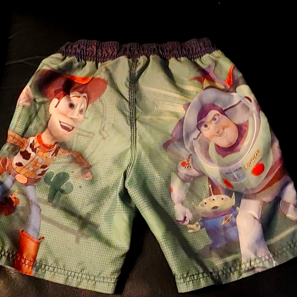 BOGO🌺Disney Pixar Toy Story Boys Shorts Size 6 - Picture 2 of 3